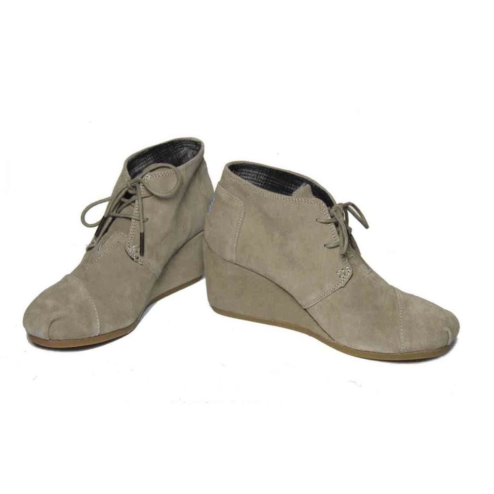 Toms Desert Wedge Suede Boots Booties Taupe Women's Size 9.5 NEW